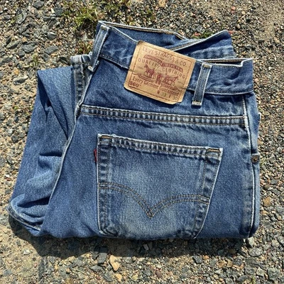 VTG Levis 560 Loose Fit Jeans Mens 33x30 (fits 32x29) Blue Denim Made in USA - Image 1 of 4