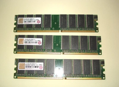 Transcend SD RAM 3x1GB CL 3 PC3200 400MHz - Bild 1 von 2