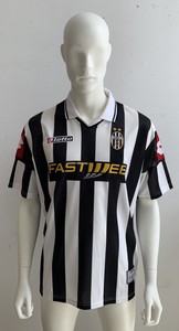 Juventus Del Piero a Maglie da calcio indossate o autografate da collezione  | Acquisti Online su eBay