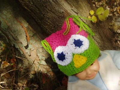 Chapéu de crochê coruja 3 - 6 meses bebê menina rosa e verde foto adereço chapéu feito à mão - Imagem 1 de 4