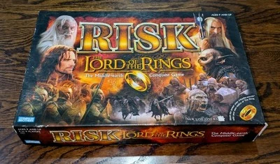 2002 Risk Lord of the Rings The Middle-Earth Conquest Game Complete LOTR Vintage - Image 1 of 4