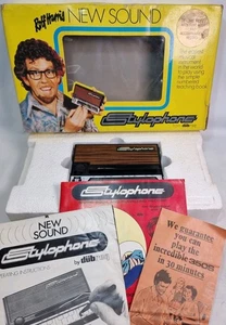Stylophon Vintage 70er Jahre funktionstüchtig mit Schallplatten Anleitung Styropor & Box  - Bild 1 von 21