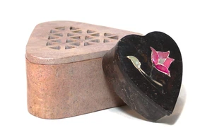 SoapStone Trinket Boxes Pink Triangle & Brown Heart Shape Set 2 - Picture 1 of 11