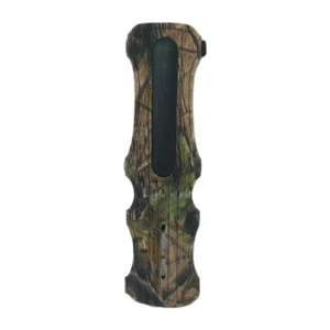 Neet Archery 11.5" String Saver Stave Arm Guard: Realtree Hardwoods Camo 56511 - Picture 1 of 5