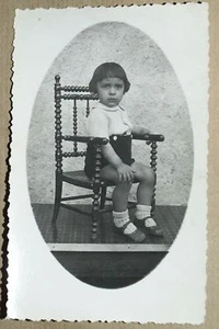 CARTE PHOTO enfant chaise - Picture 1 of 1