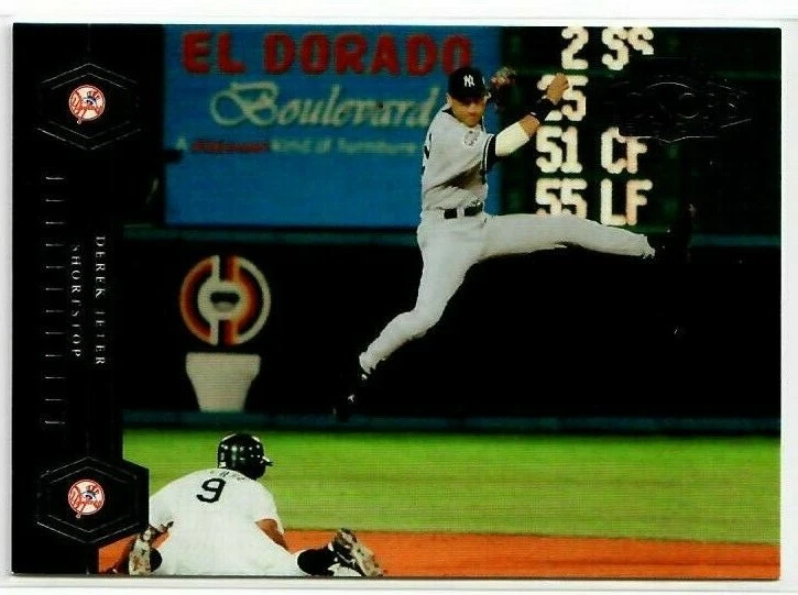 Playoff Honors #131 2004 Derek Jeter ~ ¡Yanquis de Nueva York! ~ Bonita toma de acción Foto 1 de 1