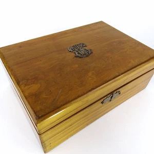 Antike Holz-Schatulle, Nussbaum Kasten mit Monogramm,  🍀 Walnut Box ca. 1900 - Bild 1 von 9
