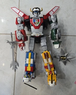 Figura Completa Voltron Defender of the Universe 40 Aniversario Clásica 1984  Foto 1 de 2