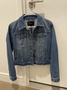 Denim Jacket - Banana Republic - Medium Wash - Picture 1 of 4