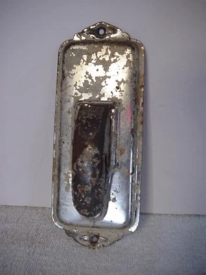 Soporte de trapo de toalla/plato vintage/antiguo - montado en la pared - BOLA DE MADERA/METAL Foto 1 de 4