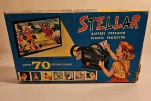 Vintage Fortuna Toy Projector & 70 Slides Original Box - Picture 1 of 11