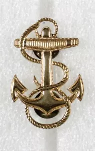 USN U.S. Navy 689 - Insignia de sombrero de guardiamarina - Krew - Imagen 1 de 1