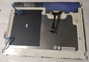 Samsung TFT-LCD LJ96-01512A Screen from Dell E152FPc w/ Screws (Free Shipping) - Picture 1 of 3
