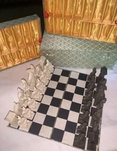 Vintage Orient Asian Chess Board and Box Complete Oriental - Picture 1 of 14