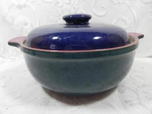 Denby Harlekin 2 Quart Deckel Kasserolle rot/grün/blau Schale - Bild 1 von 1