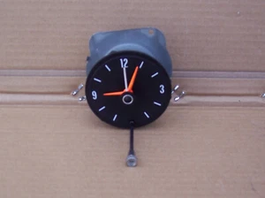 71 75 PONTIAC CATALINA BONNEVILLE GEANDVILLE DASH CLOCK WORKING 72 73 74 - Picture 1 of 2
