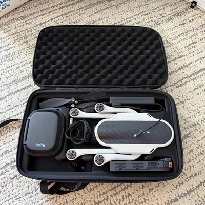 GoPro Karma Drone Cardán Cámara Estabilizador con Hélices Extra y Controlador Foto 1 de 4