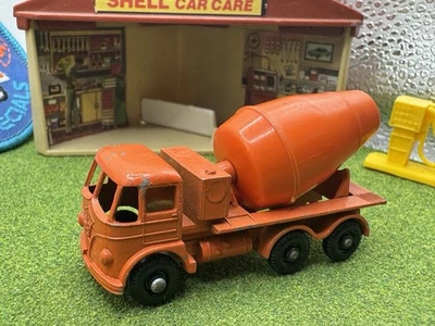 1960s Matchbox Lesney No. 26 Foden Cement Mixer Concrete Truck England Orange - Image 1 of 4