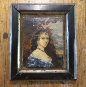 Antique MINIATURE, SMALL Painted Portrait of Woman 3-1/8" x 4" - Imagen 1 de 6