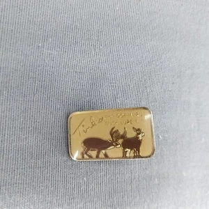 Tinks Tink's #69 Doe in Rut Buck Lure Hunting Advertising Lapel Hat Jacket Pin - Picture 1 of 2