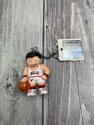 Rare! Vintage 1987 Lil Sports Brat Official NBA New Keychain - Chicago Bulls Cover