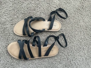 SANDALI donna AMERICAN EAGLE taglia 10 cinturino alla caviglia nero - Foto 1 di 7