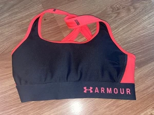 Under Armour Womens Small Pink/Black Cropped Activewear/Gym Bra Top (EX COND) - Picture 1 of 2