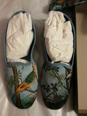 NUEVO $570 Zapatos Deportivos Gucci Azul Satinado Voyage Tian Estampados - 42 Foto 1 de 4