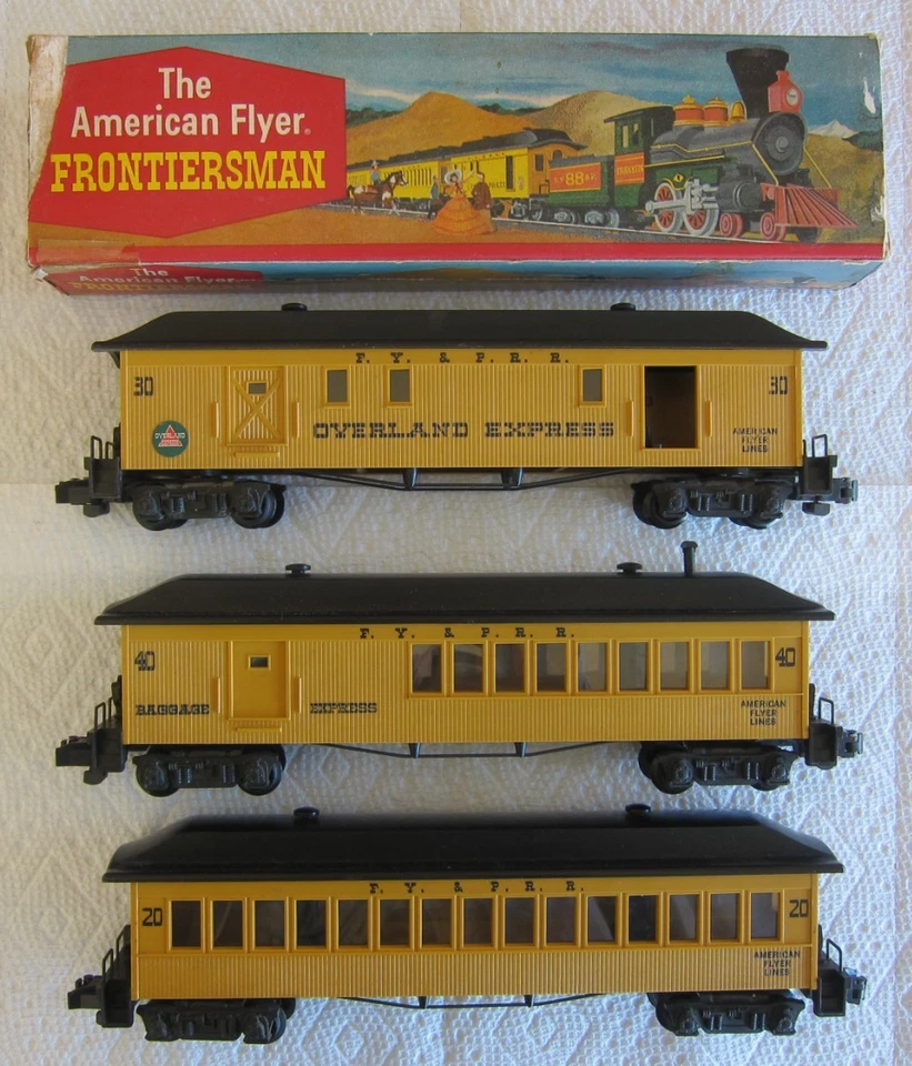 AMERICAN FLYER S 24720,24730,24740 FRONTIERSMAN PASS CARS-VERY NICE! $15 SHIP! - Image 1 of 4