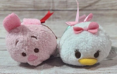 Disney Tsum Tsum Valentine Plush Piglet Daisy Duck Stuffed Animals 3.5" - Image 1 of 2