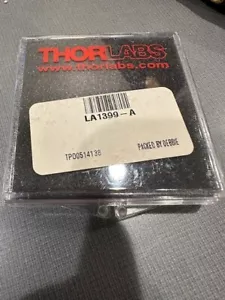 LA1399-A - N-BK7 Plano-Convex Lens, Ø2", f = 175 mm, AR Coating: 350 - 700 nm - Picture 1 of 1