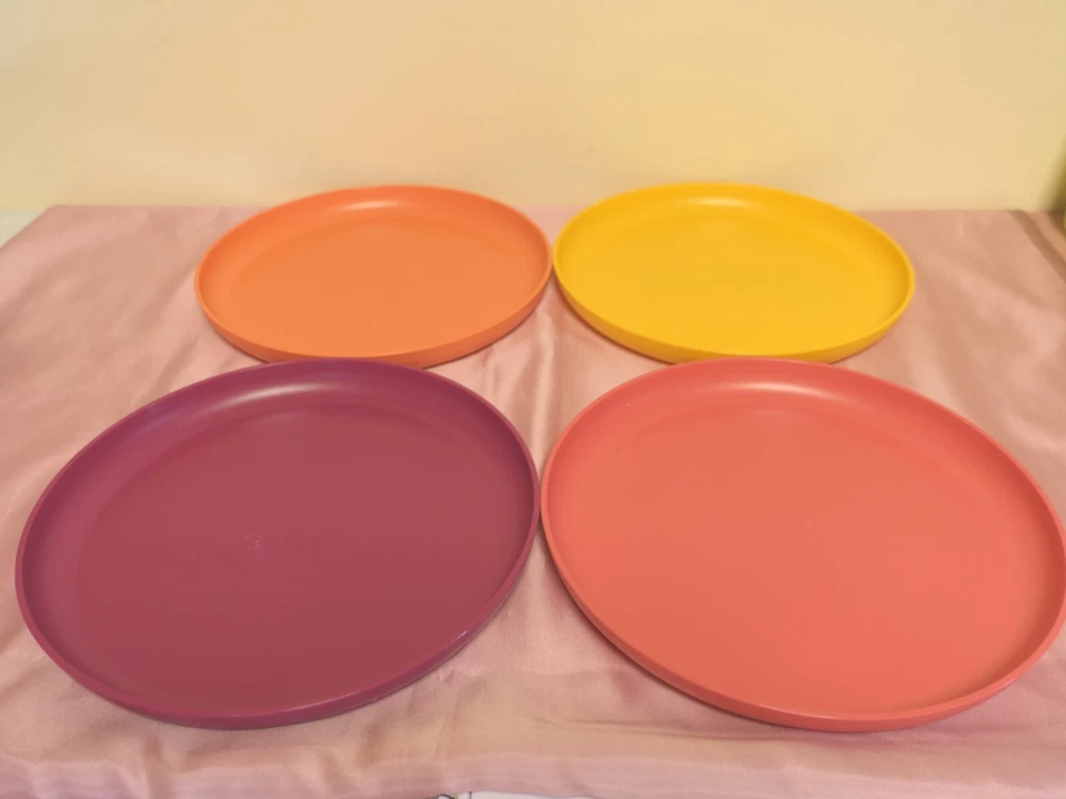 Tupperware Alohe Picknick Teller (4) NEU - Bild 1 von 1