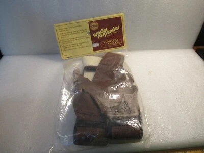 New Old Stock Compleat Angler Fishing Duck Hunting Wander Suspenders With H Back - Image 1 of 4