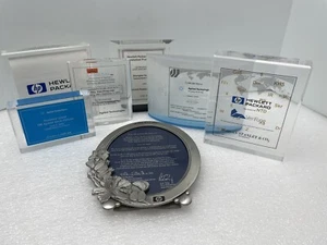 LOT AGILENT HEWLETT-PACKARD PAPER WEIGHT ACCOLADES 1990's DESK DISPLAY AWARDS - Picture 1 of 13