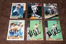 MIKE BORDICK SIGNED 1993 LEAF #117 CARD