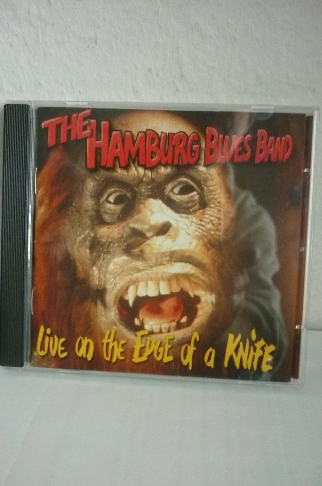 CD The Hamburg Blues Band - Live on the Edge of a Knife - Bild 1 von 3