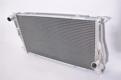 EE. UU. para radiador BMW: 2007-2011 335i /2009-11 Z4 /2010-11 135i 3,0 L L6 MT ¡SOLO! Foto 1 de 4