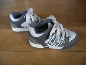 Original Heelys Sneakers mit Rollen Rollschuhe Gr. 33 grau weiß Rollenschuhe - Bild 1 von 6