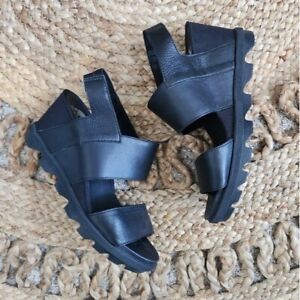 Sorel Joanie ll Black Leather Slingback Wedge Sandal Boho Chic Comfort 7.5