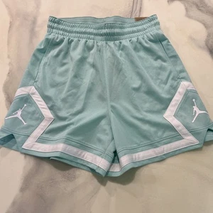 Nike Jordan Diamond Mesh Shorts Damen XS Standard Fit 4" Dri-Fit FN5134-368 - Bild 1 von 7
