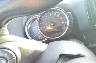 Cooper Countryman OE 2017 velocímetro calibre clúster 105 k millas mini Foto 1 de 4