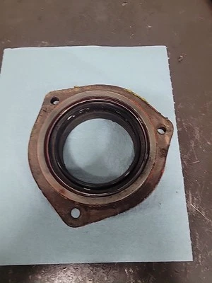 John Deere 3010 4010 Tractor Toma de fuerza Sello Soporte Retenedor Pluma AR27247 Foto 1 de 2