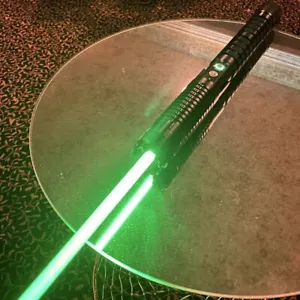 GX7-L 520nm Adjustable Focus Super Powerful Green Laser Pointer Visible Beam US - Picture 1 of 15