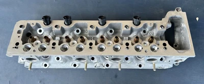 Mercedes Benz 380SL 380SE 380SEL 380SEC Cylinder Head Engine 116.962 and 116.963 - Image 1 of 4