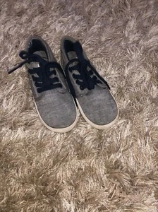 boys lacoste canvas hi top trainers size 8 uk toddlers - Picture 1 of 4