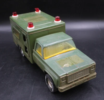 1970s Vtg NYLINT USA Pressed Steel CHEVY ARMY AMBULANCE + Stretcher 4134 - Image 1 of 4