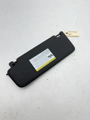 AUDI A4 A5 S4 S5 QUATTRO 2018-2020 - Parasol derecho/espejo OEM 8W0857552AM Foto 1 de 4