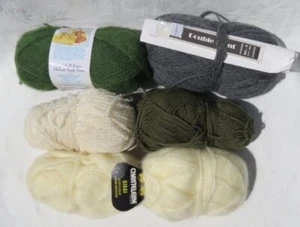 Mystery Yarn! Cream Ivory Green Olive Gray Mix Lot 6 Skeins Double Point Needles - Picture 1 of 6