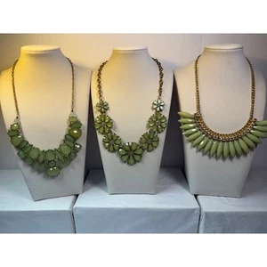Lote de 3 collares de esmalte floral bling flor babero verde claro - Imagen 1 de 11