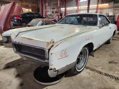 Grille Assembly W/Head Light Assemblies Fits 66-67 RIVIERA 1258229 - Image 1 of 4